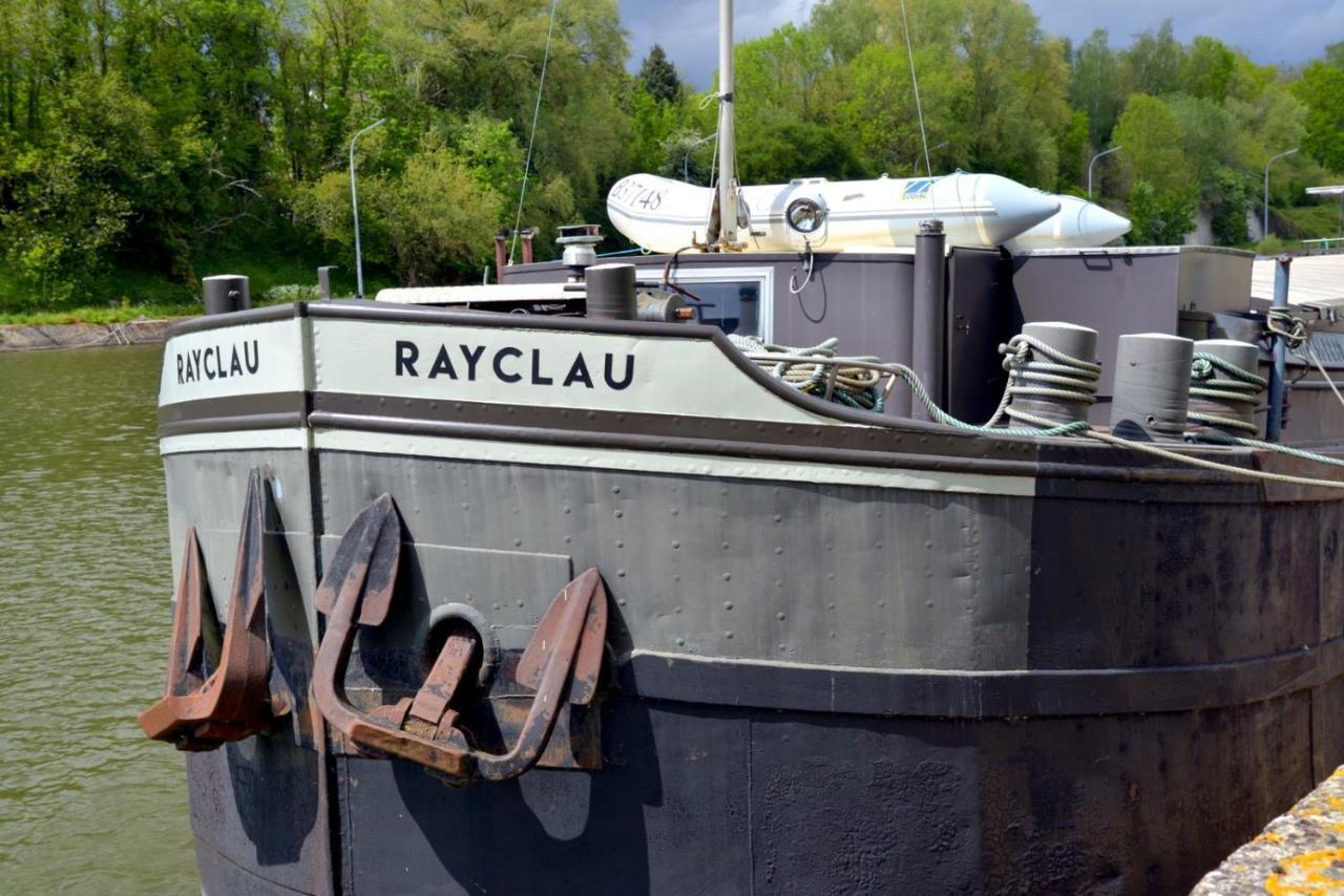 Peniche Rayclau Daire Ronquieres Dış mekan fotoğraf